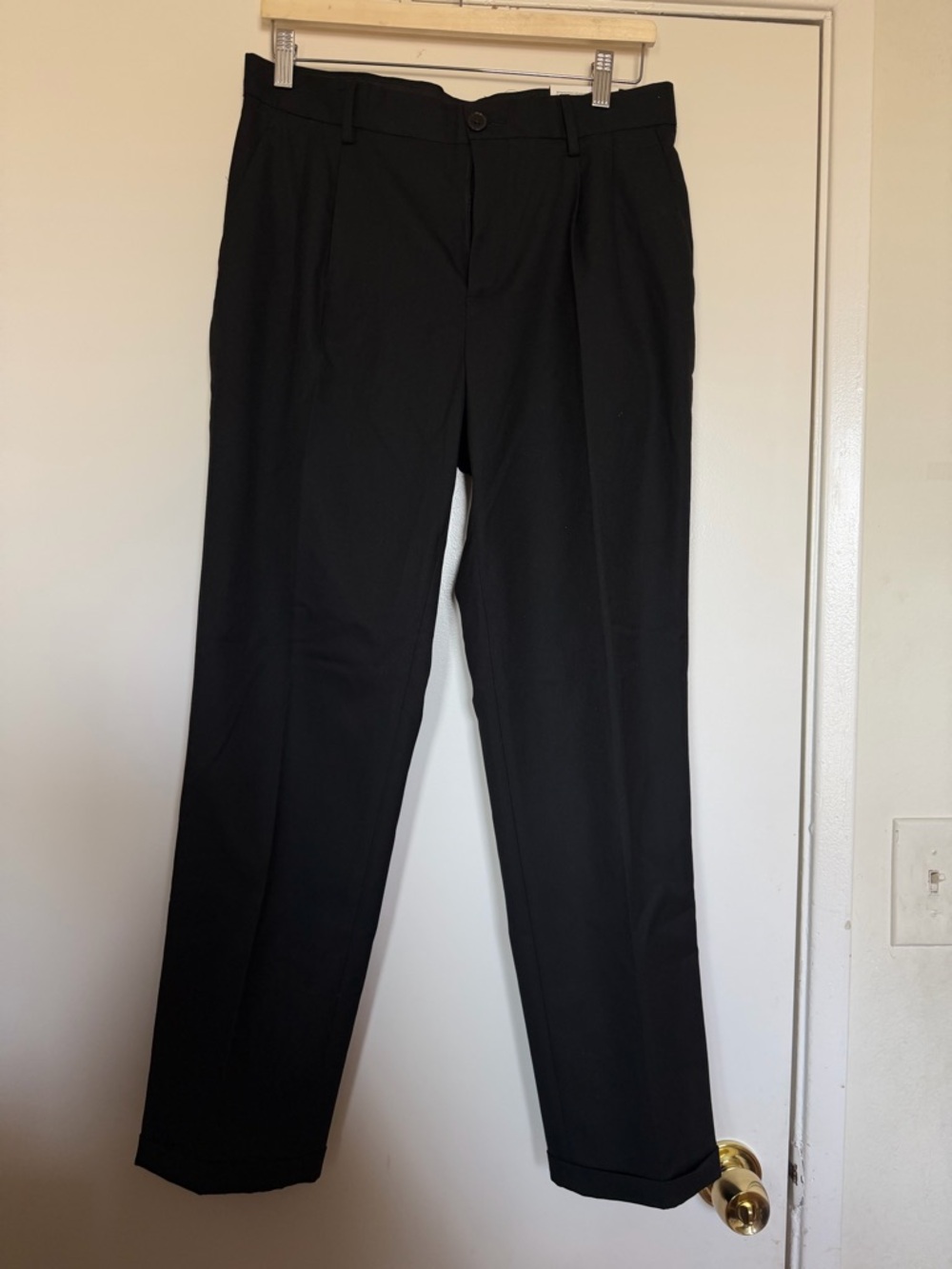 H&M Men's Black Dress Pants - Slim Tailored Look US W 30